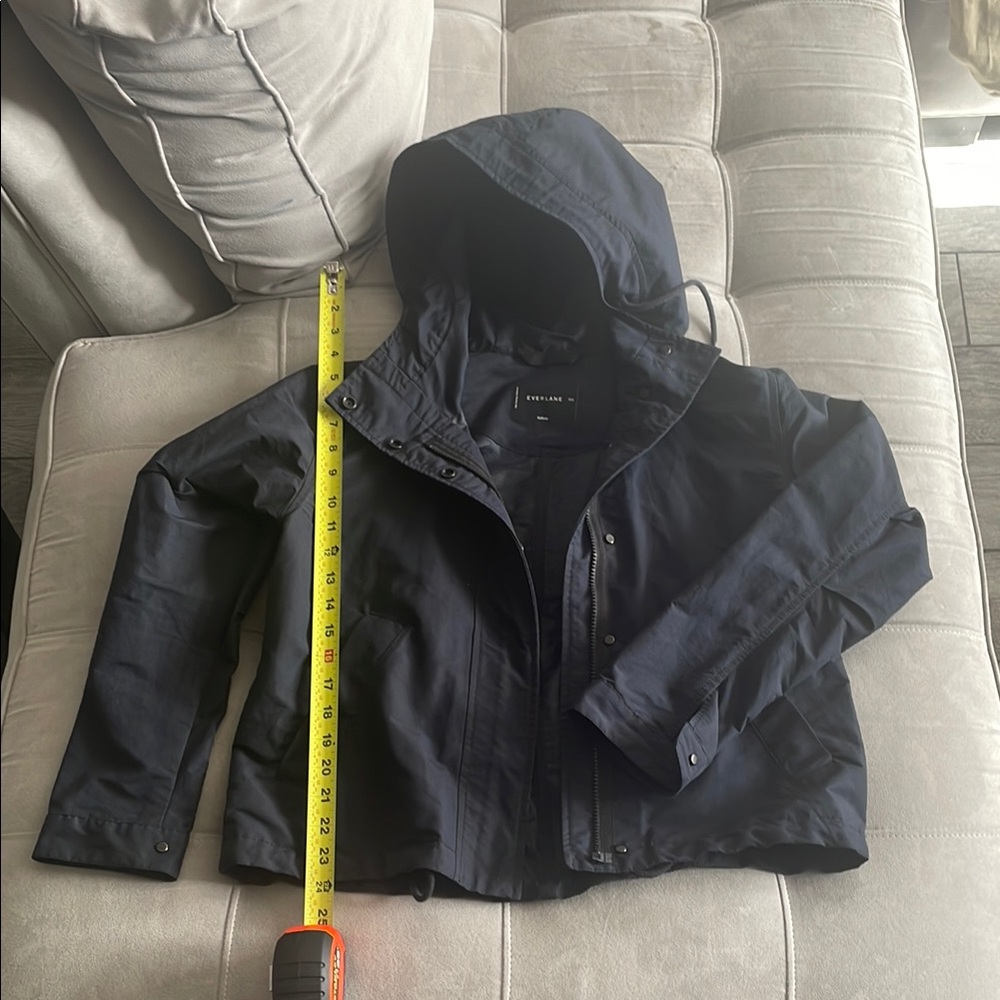 Everlane Blue Utility Jacket with Fitted Silhouette and Long Sleeves